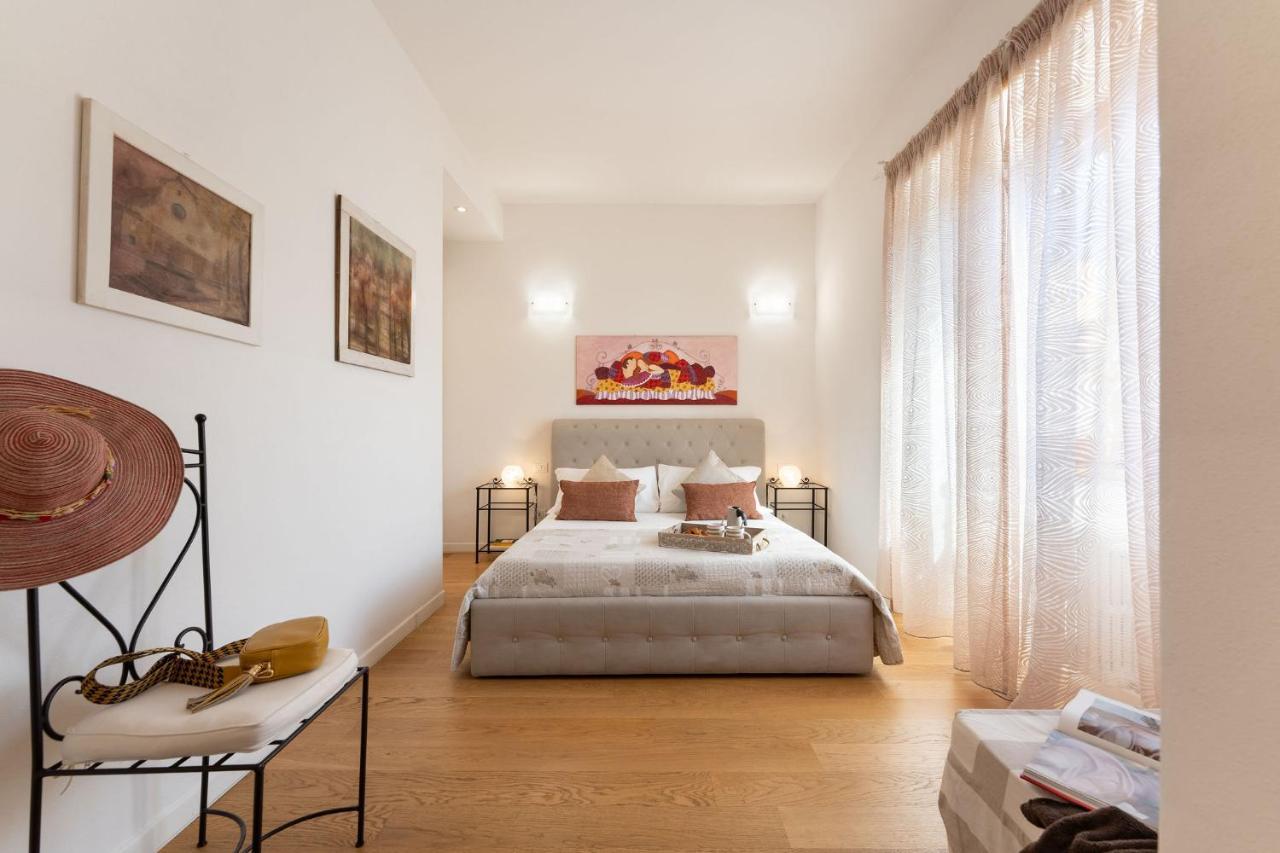Santa Maria Novella - Flo Apartments Florence Ngoại thất bức ảnh